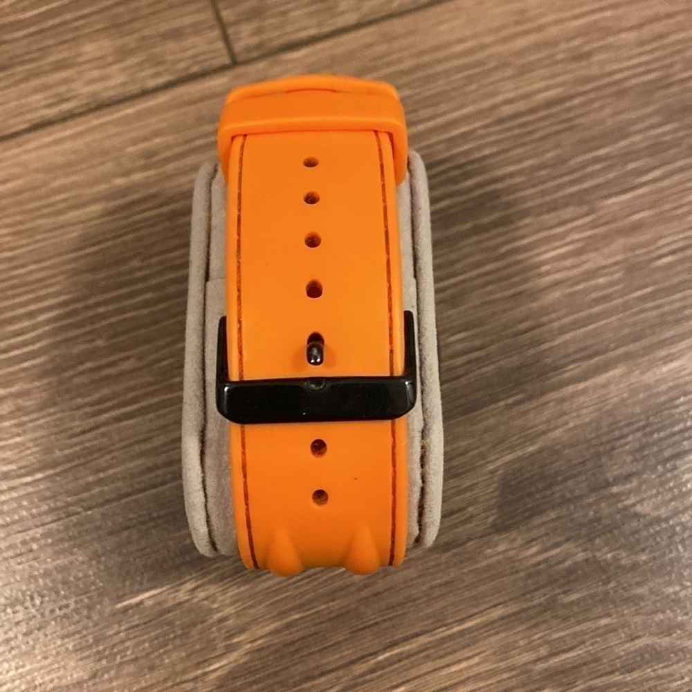 GUESS Speedway W18640G2 Chronograph Men’s Watch Orange - Picture 4 of 11